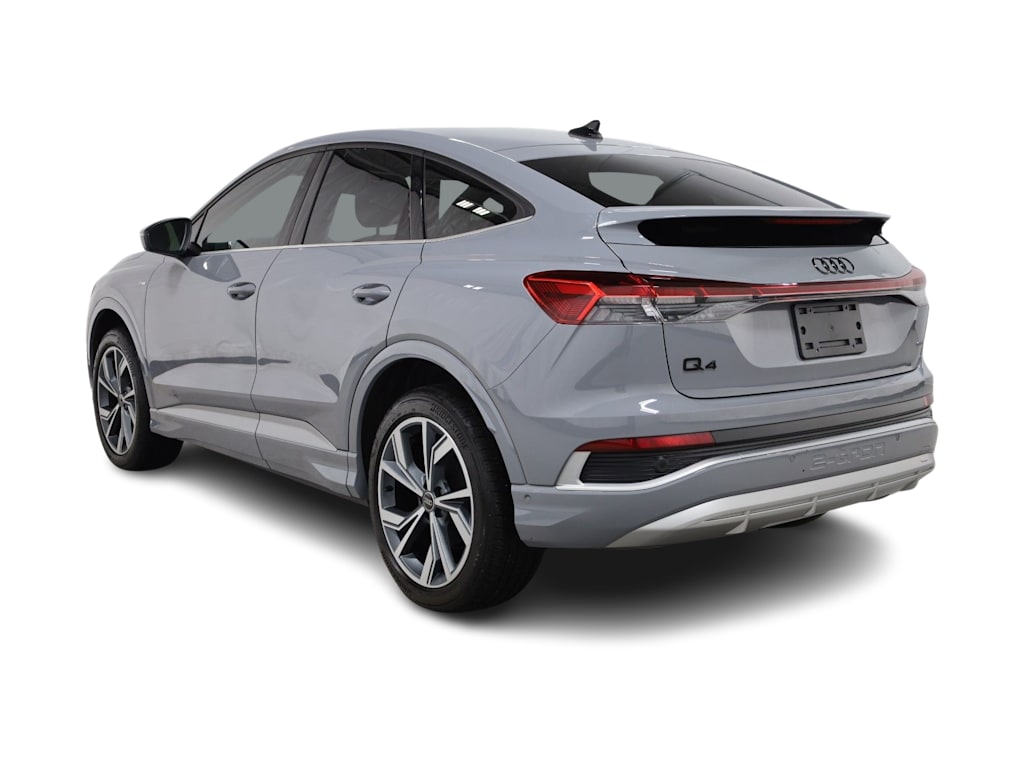 Thumbnail: 2023 Audi Q4 e-tron - 4