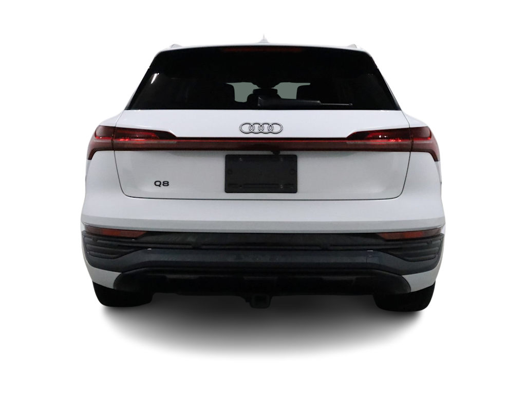 Thumbnail: 2024 Audi Q8 e-tron - 5