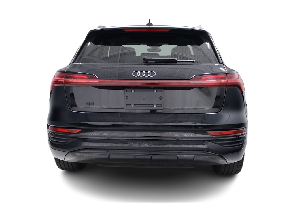 Thumbnail: 2024 Audi Q8 e-tron - 5