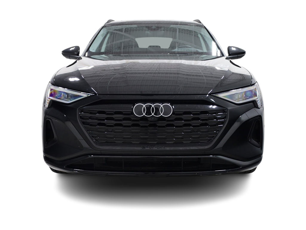 Thumbnail: 2024 Audi Q8 e-tron - 6