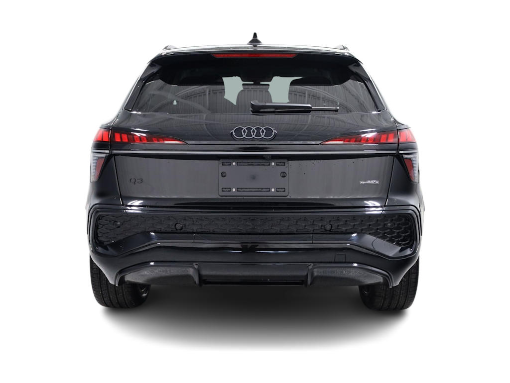 Thumbnail: 2026 Audi Q3 - 5