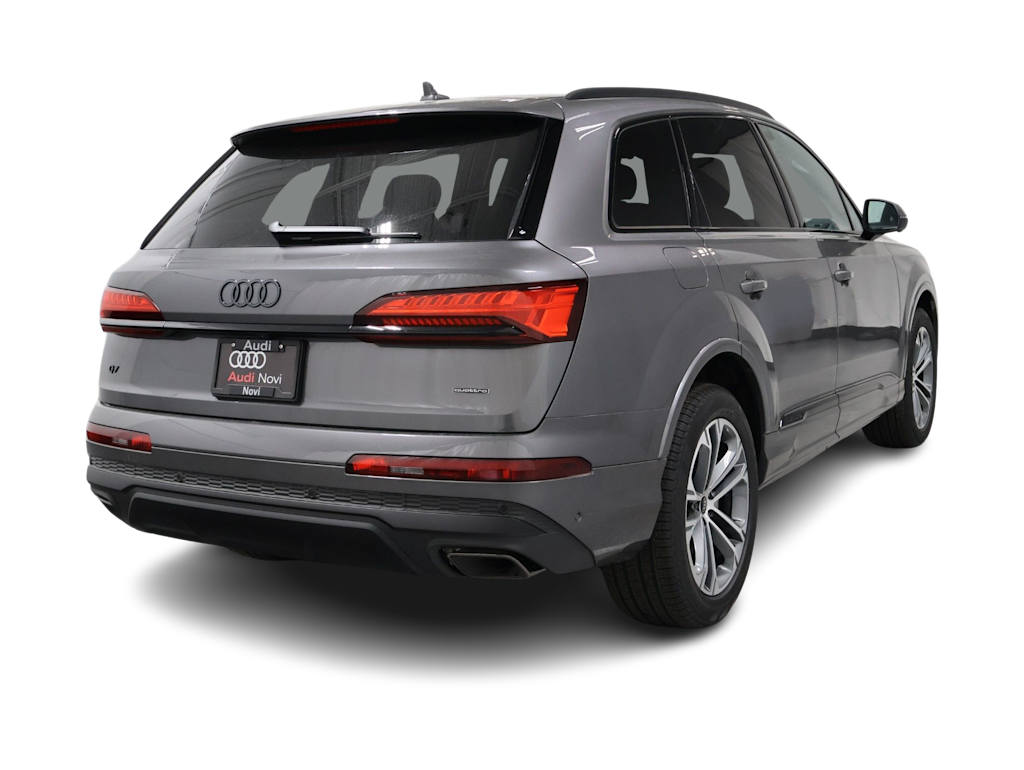 Thumbnail: 2026 Audi Q7 - 22