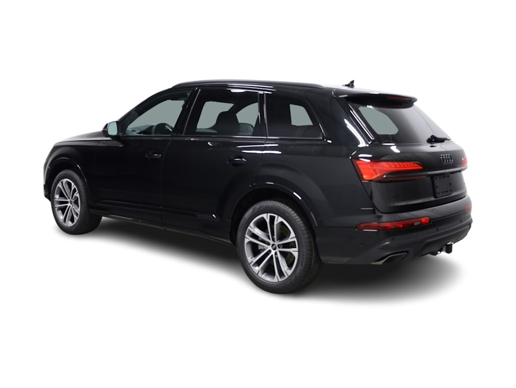 Thumbnail: 2026 Audi Q7 - 4