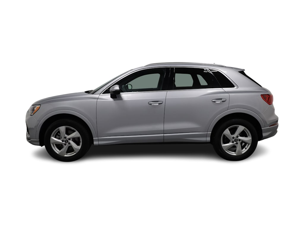 Thumbnail: 2022 Audi Q3 - 3