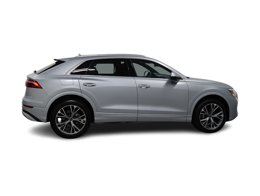 Thumbnail: 2025 Audi Q8 - 23