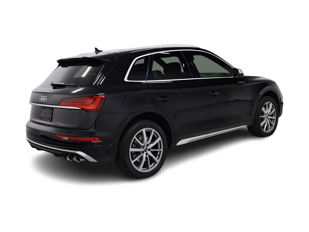 Thumbnail: 2023 Audi SQ5 - 22