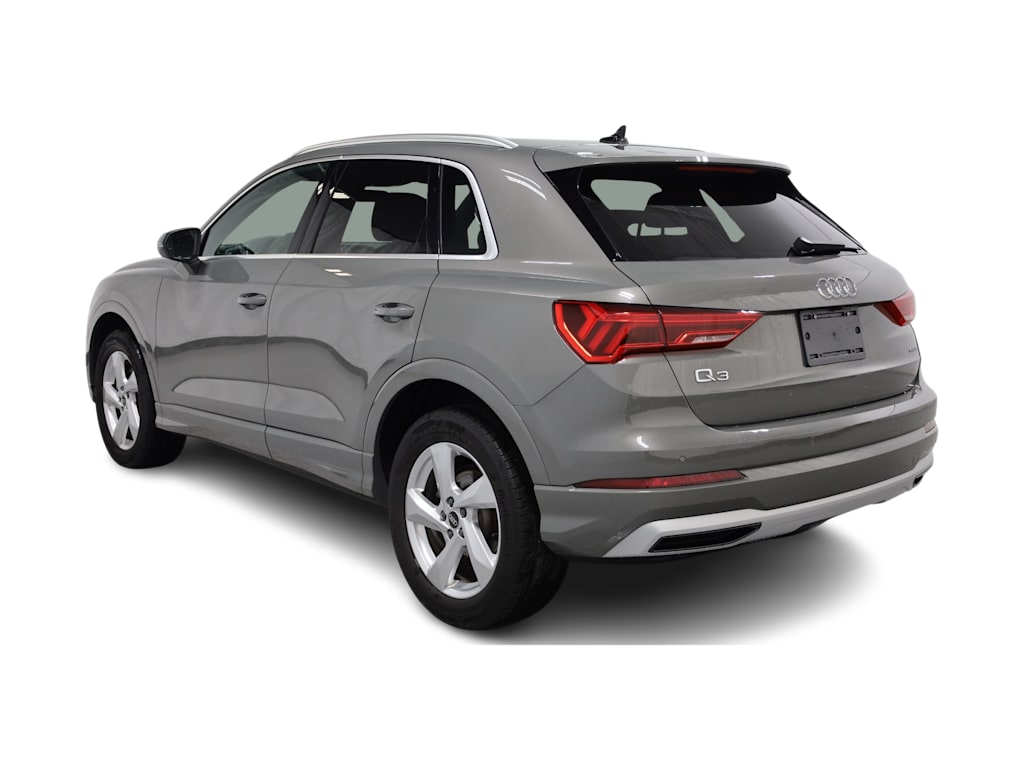 2022 Audi Q3 Premium Plus 4