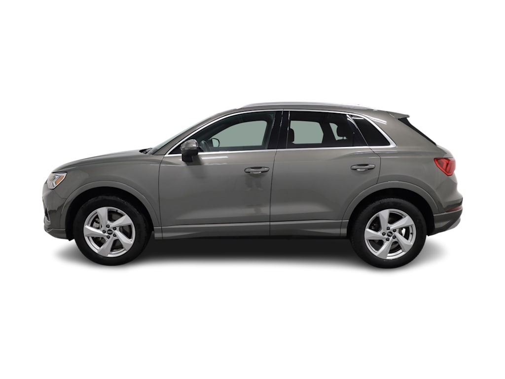 2022 Audi Q3 Premium Plus 3
