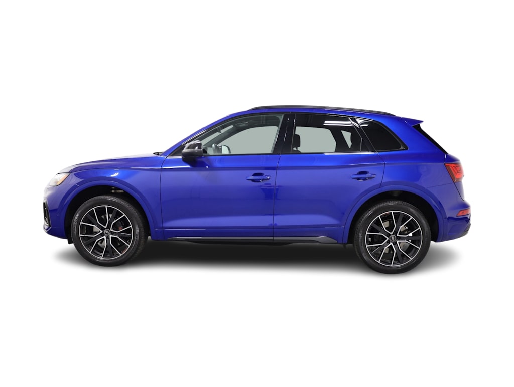 Thumbnail: 2021 Audi SQ5 - 3