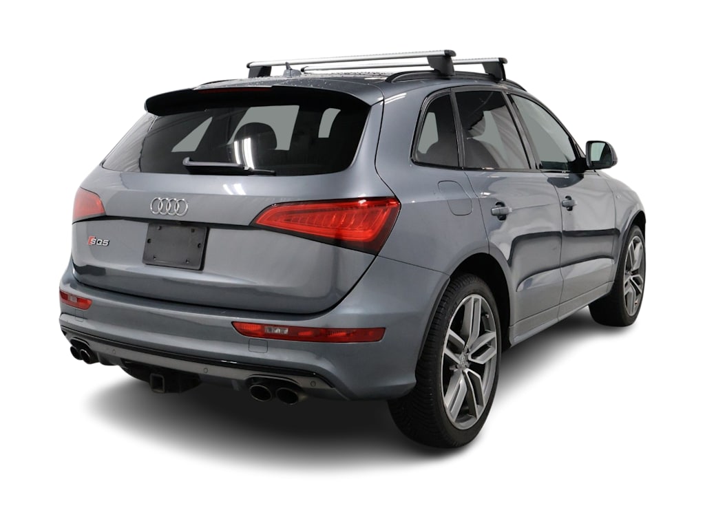 Thumbnail: 2016 Audi SQ5 - 22