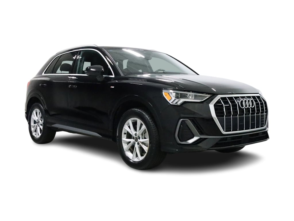Thumbnail: 2025 Audi Q3 - 26