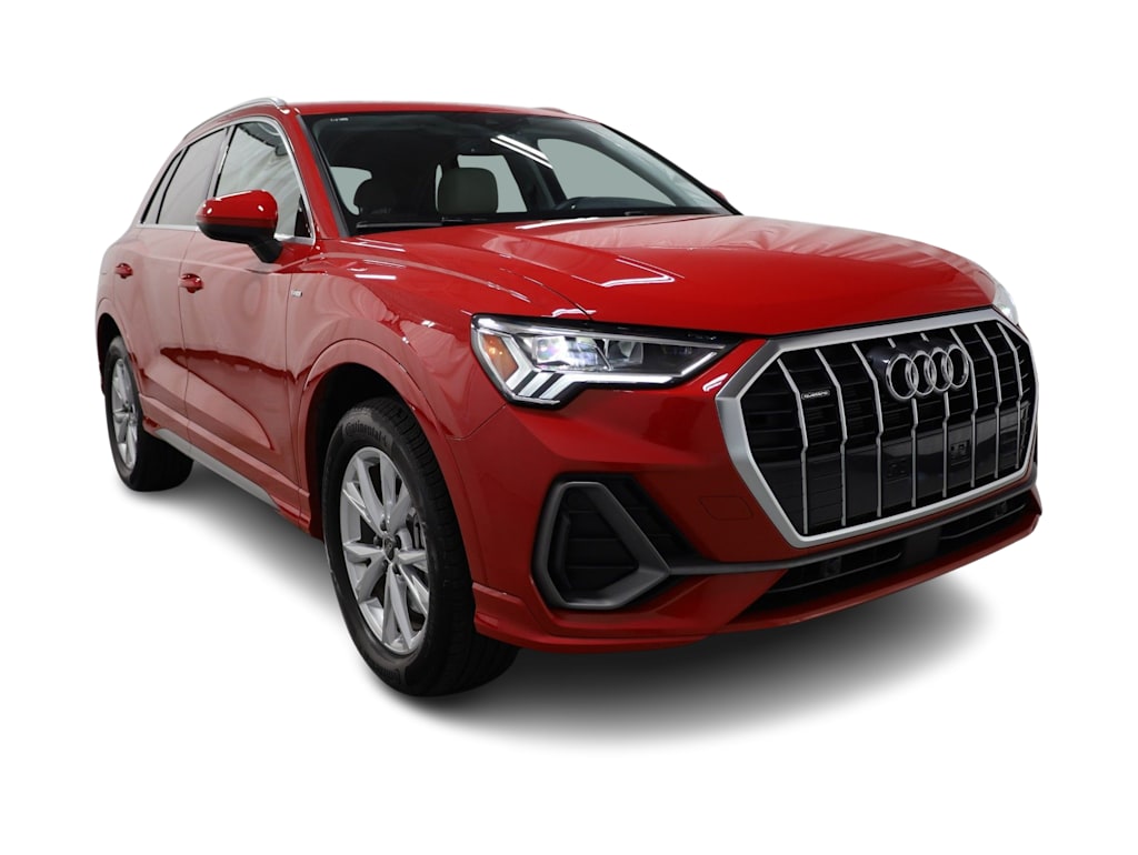 Thumbnail: 2025 Audi Q3 - 23
