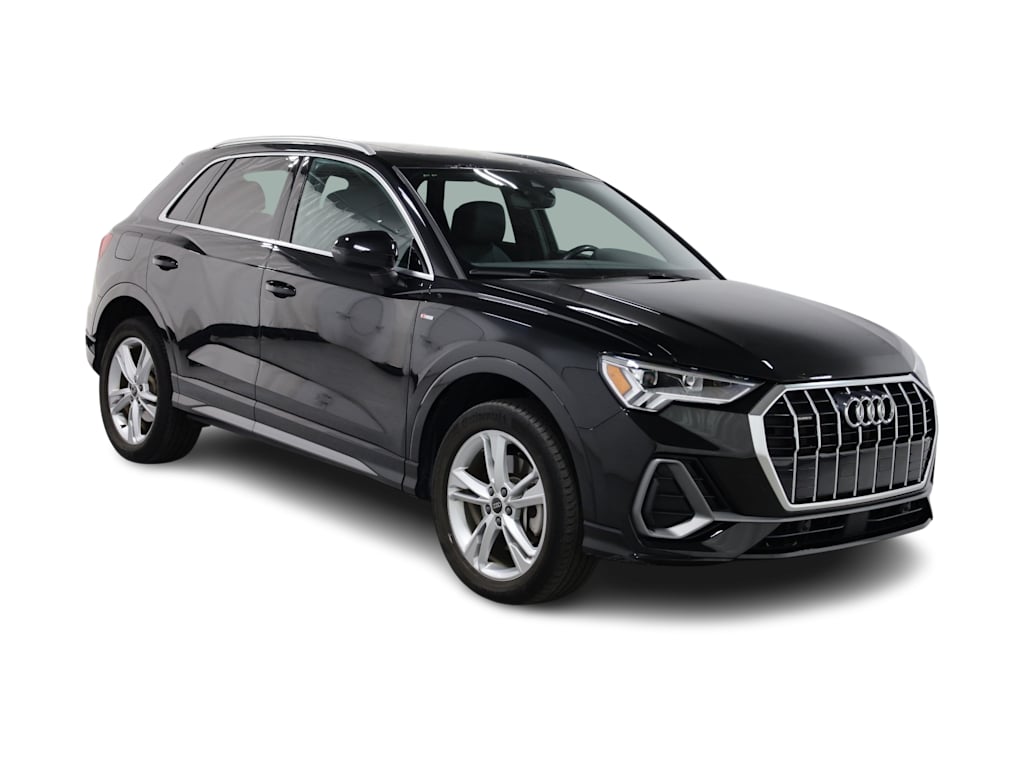 Thumbnail: 2024 Audi Q3 - 25