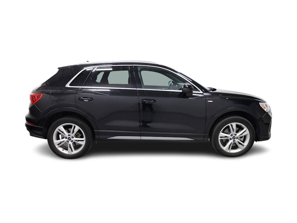 Thumbnail: 2024 Audi Q3 - 23