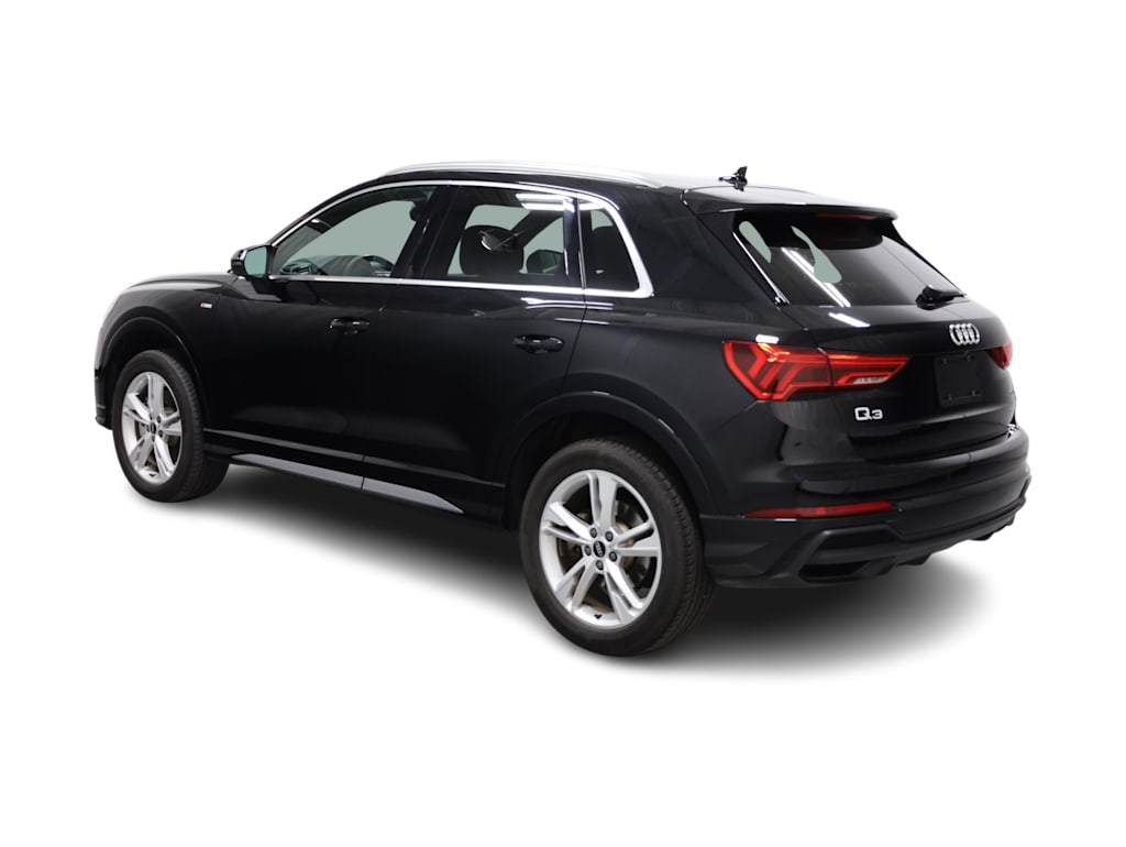 Thumbnail: 2024 Audi Q3 - 4