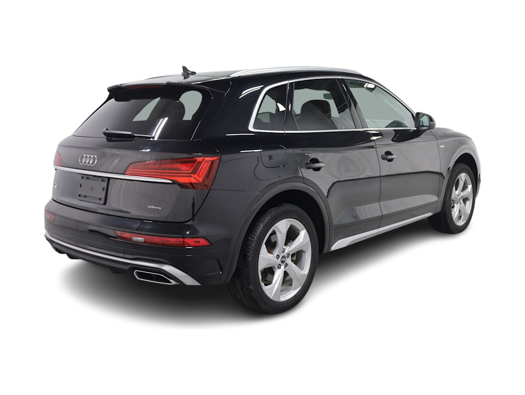 Thumbnail: 2022 Audi Q5 - 22