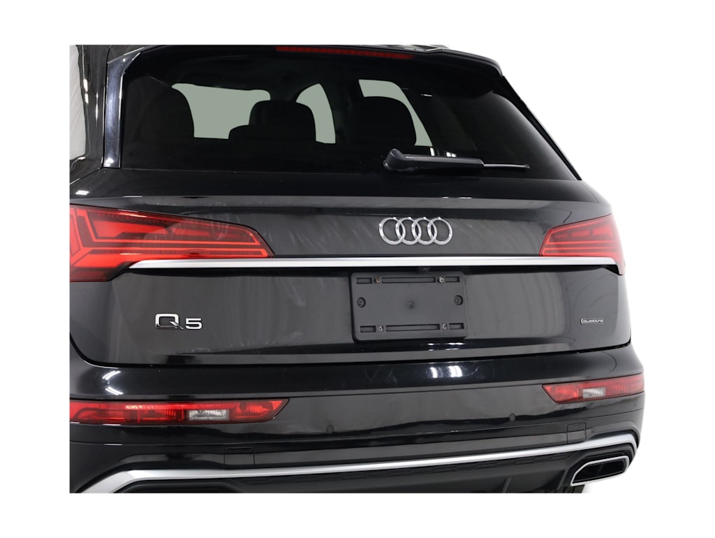 Thumbnail: 2022 Audi Q5 - 22