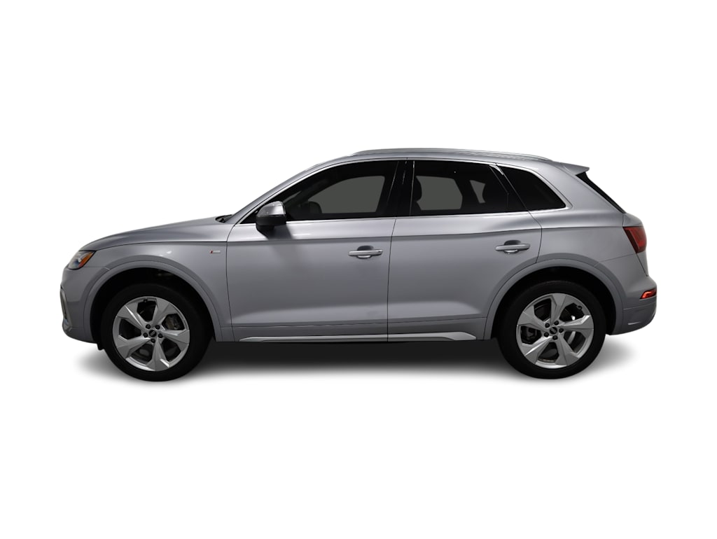 Thumbnail: 2022 Audi Q5 - 3