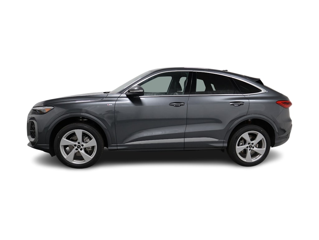 Thumbnail: 2026 Audi Q5 - 3