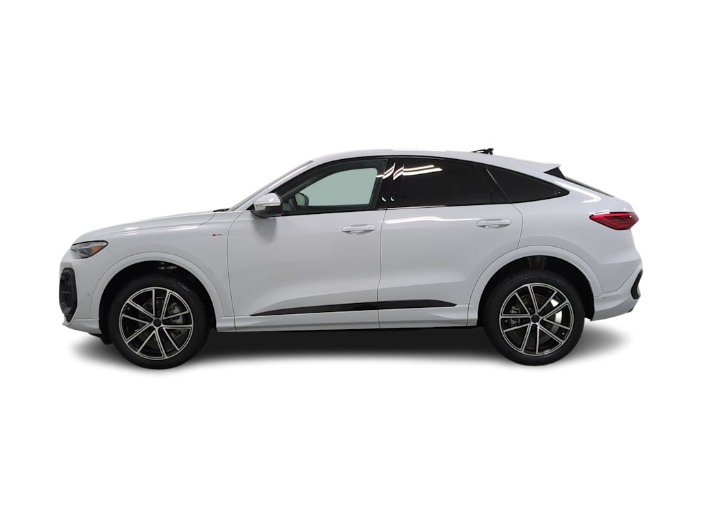 Thumbnail: 2026 Audi Q5 - 3