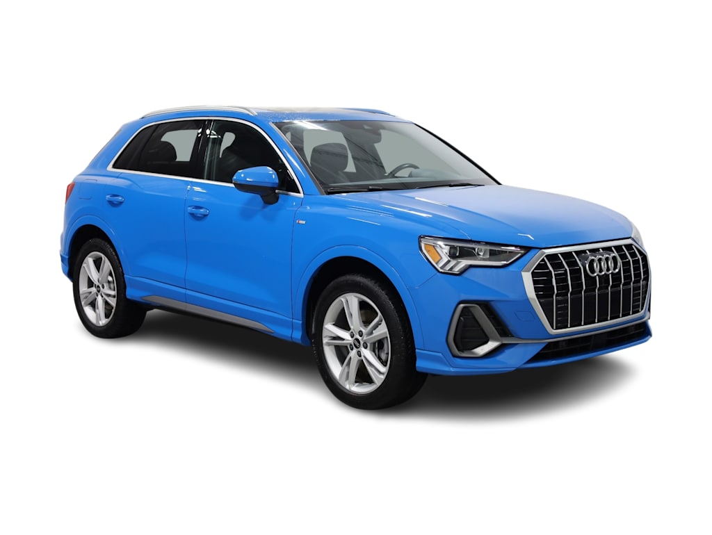 Thumbnail: 2023 Audi Q3 - 24