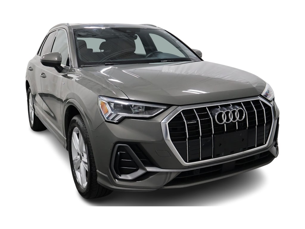Thumbnail: 2023 Audi Q3 - 6
