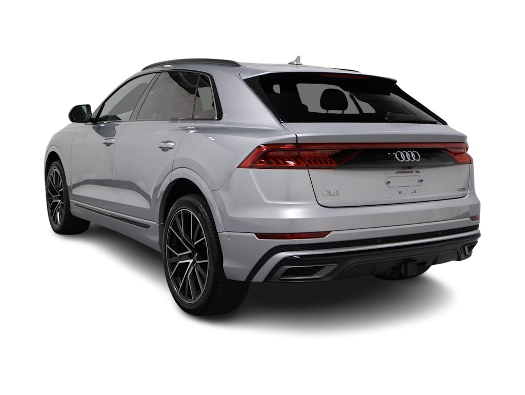 Thumbnail: 2021 Audi Q8 - 4
