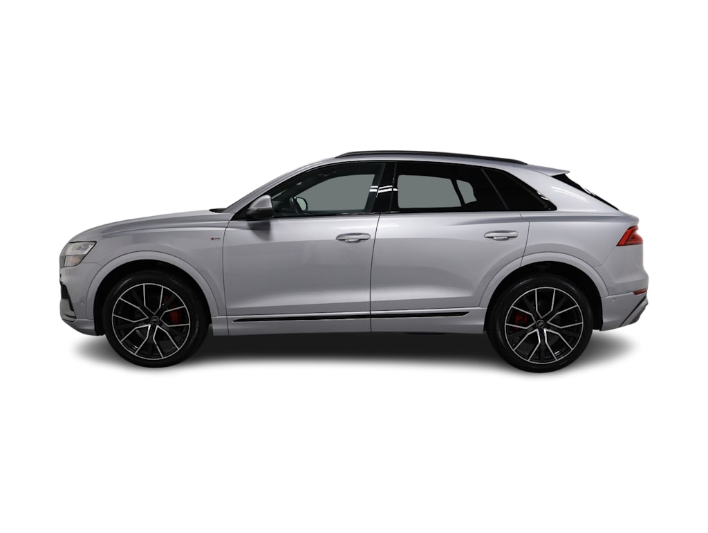 Thumbnail: 2021 Audi Q8 - 3