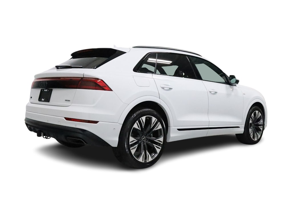 Thumbnail: 2026 Audi Q8 - 23