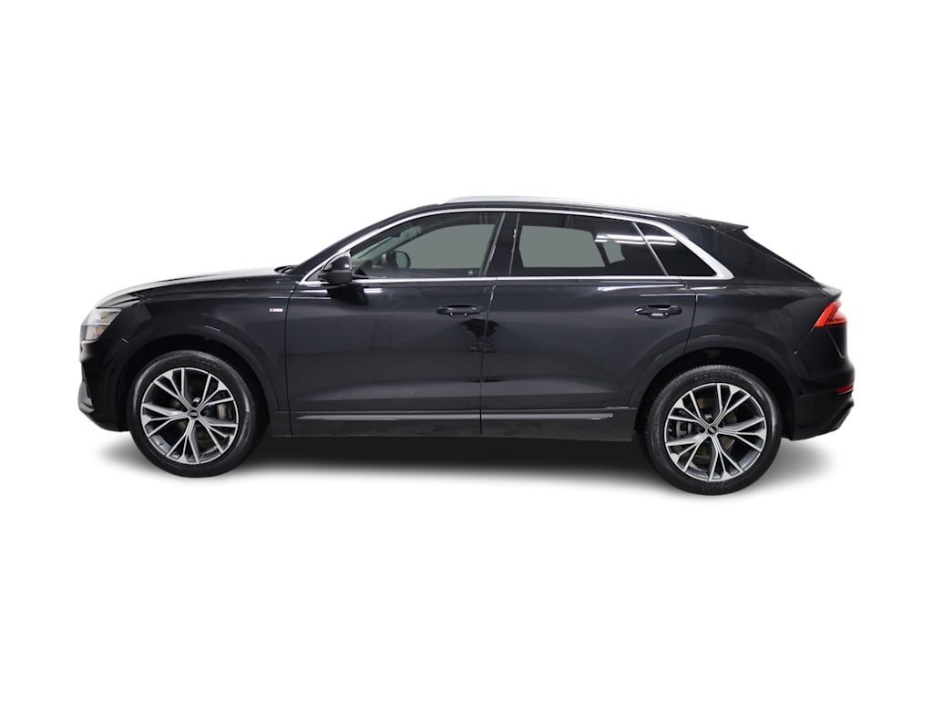 Thumbnail: 2023 Audi Q8 - 3
