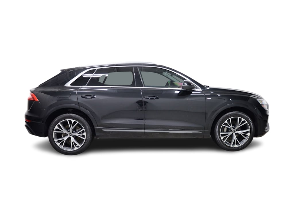 Thumbnail: 2023 Audi Q8 - 23