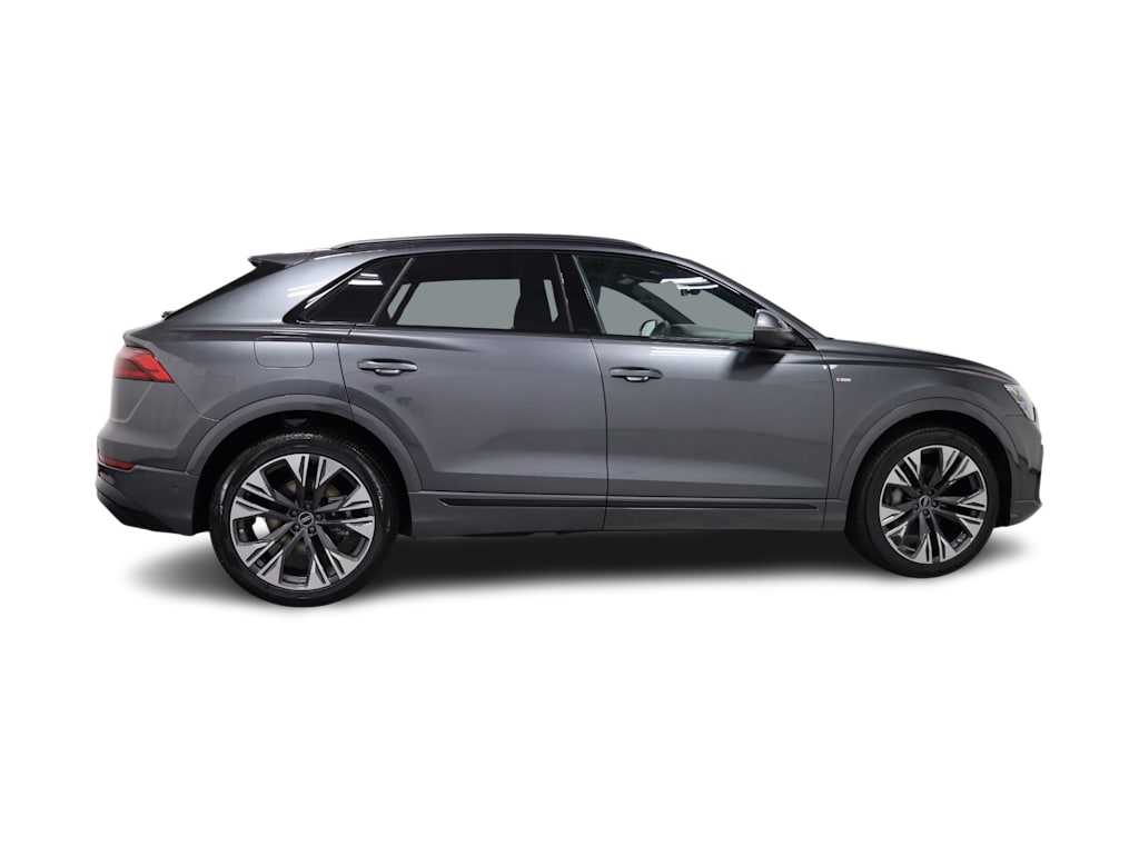 Thumbnail: 2026 Audi Q8 - 23