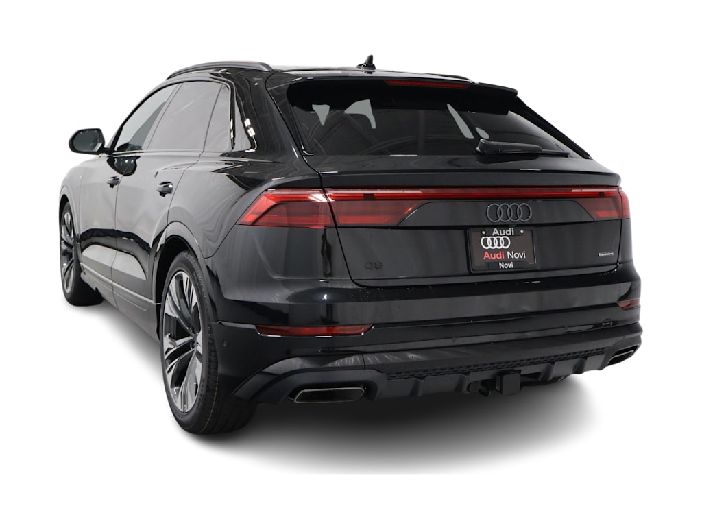 Thumbnail: 2026 Audi Q8 - 4