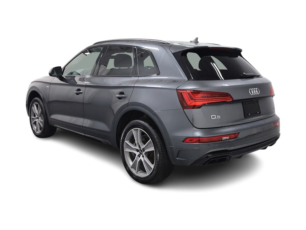 Thumbnail: 2025 Audi Q5 - 4