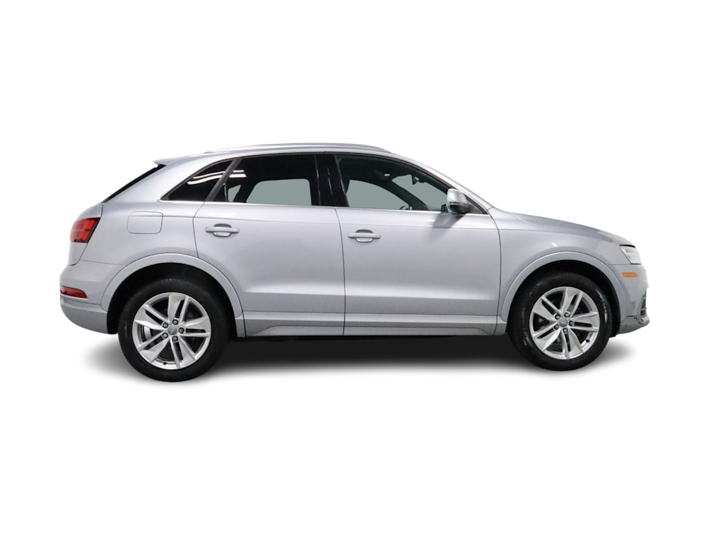 Thumbnail: 2017 Audi Q3 - 23