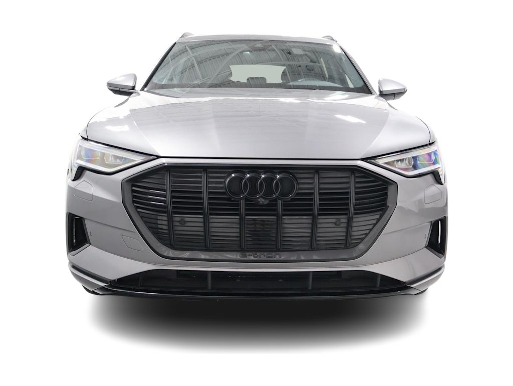 Thumbnail: 2023 Audi e-tron - 6
