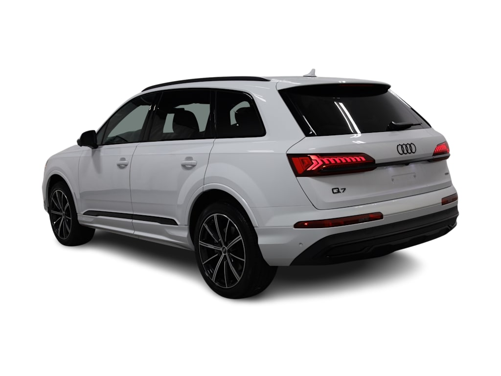 Thumbnail: 2022 Audi Q7 - 4