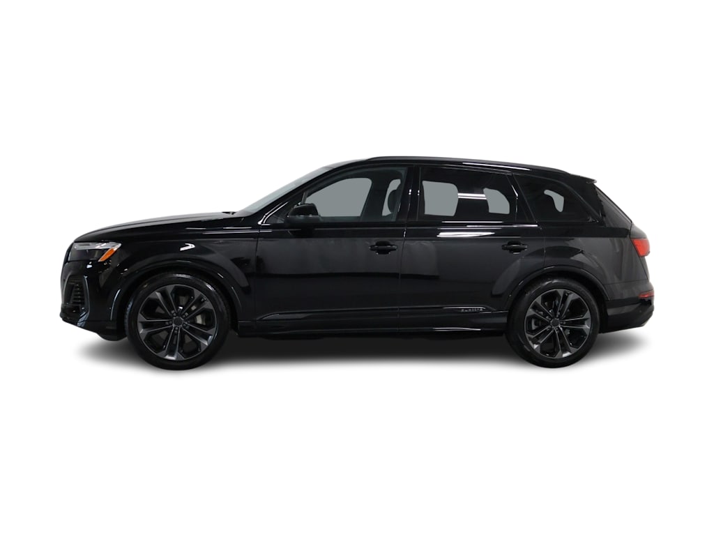 Thumbnail: 2026 Audi Q7 - 3