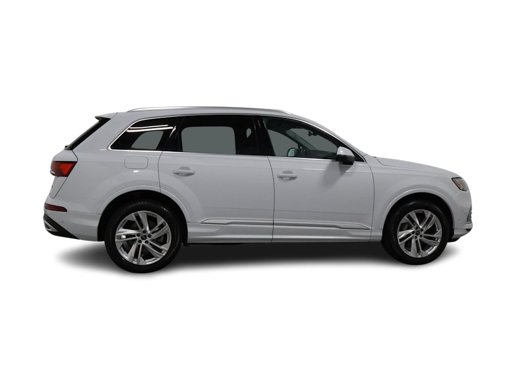 Thumbnail: 2023 Audi Q7 - 24