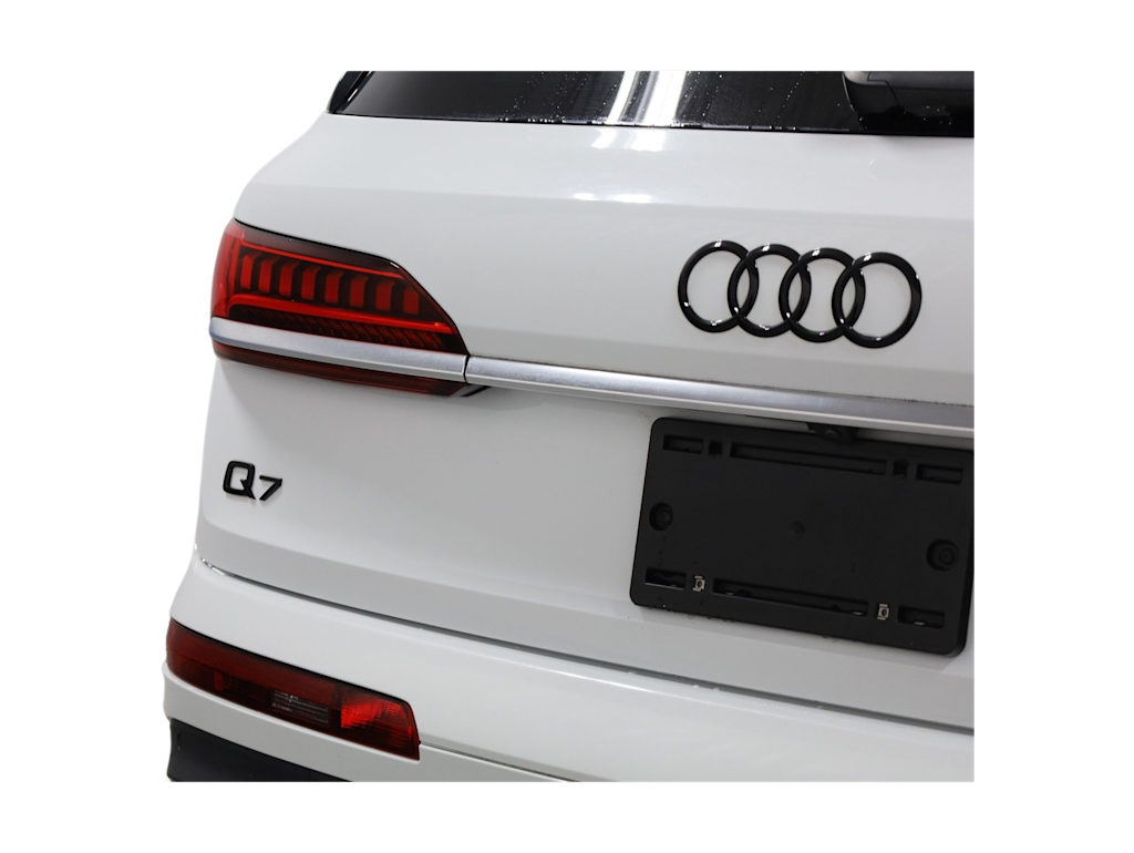 Thumbnail: 2021 Audi Q7 - 22