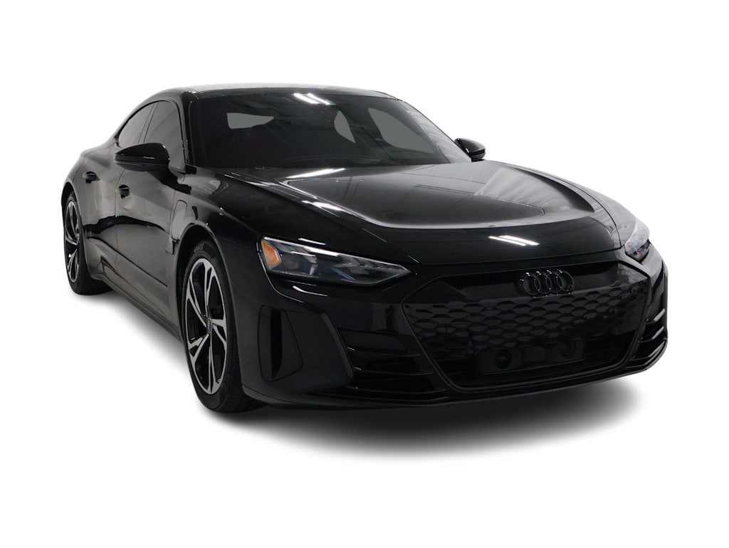 Thumbnail: 2023 Audi e-tron GT - 25
