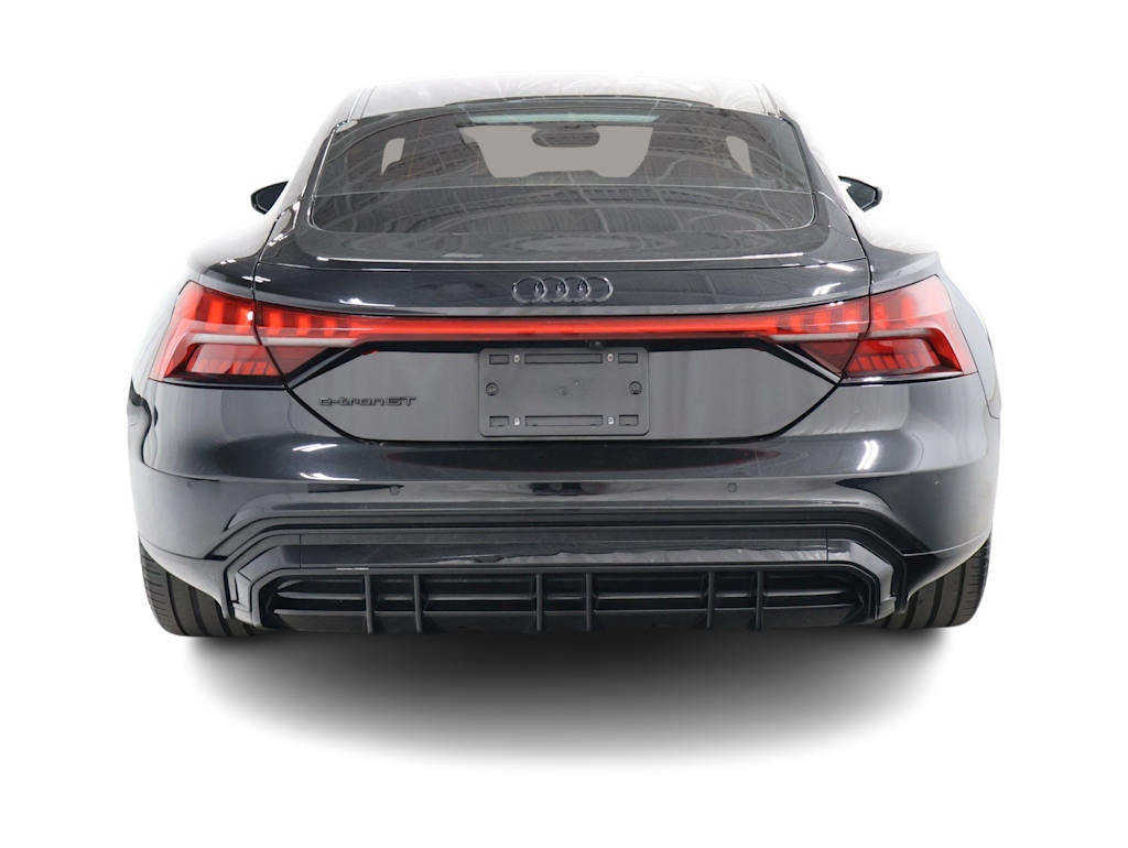Thumbnail: 2023 Audi e-tron GT - 5