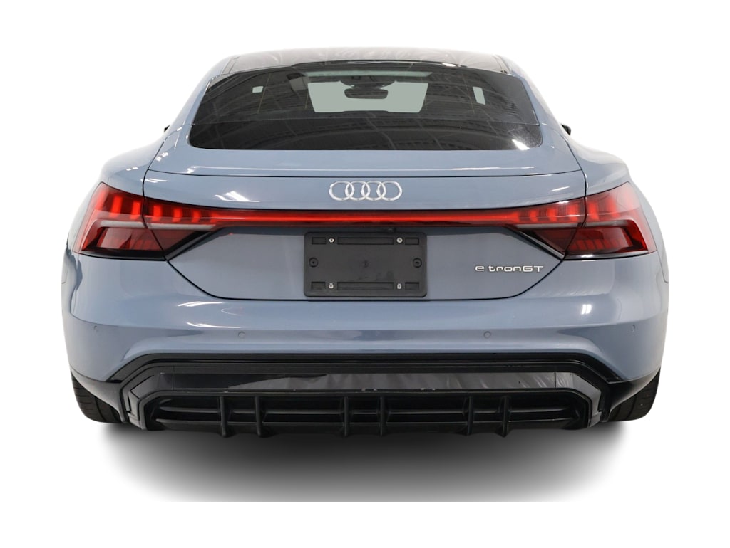 Thumbnail: 2022 Audi e-tron GT - 5