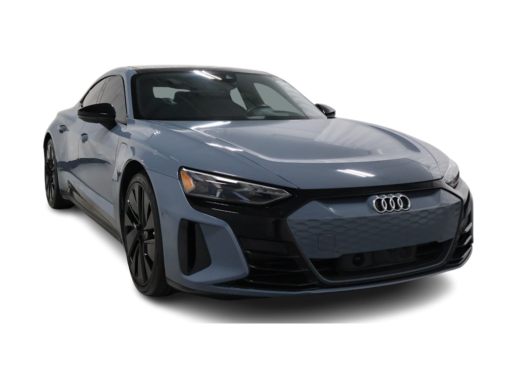 Thumbnail: 2022 Audi e-tron GT - 24