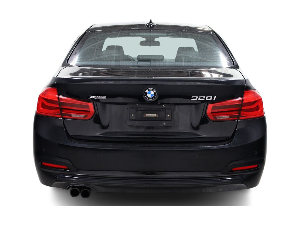 Thumbnail: 2016 BMW 3 Series - 5
