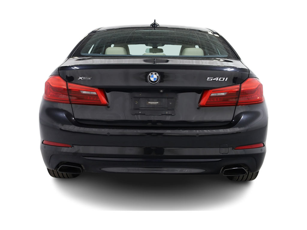 2019 BMW 5 Series 540i 5