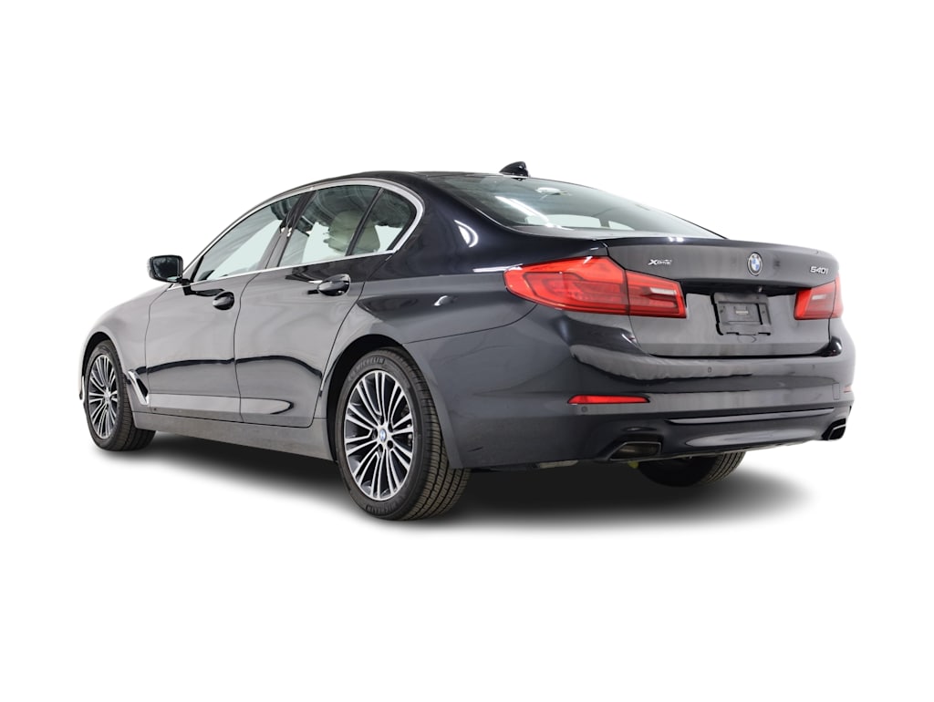 2019 BMW 5 Series 540i 4