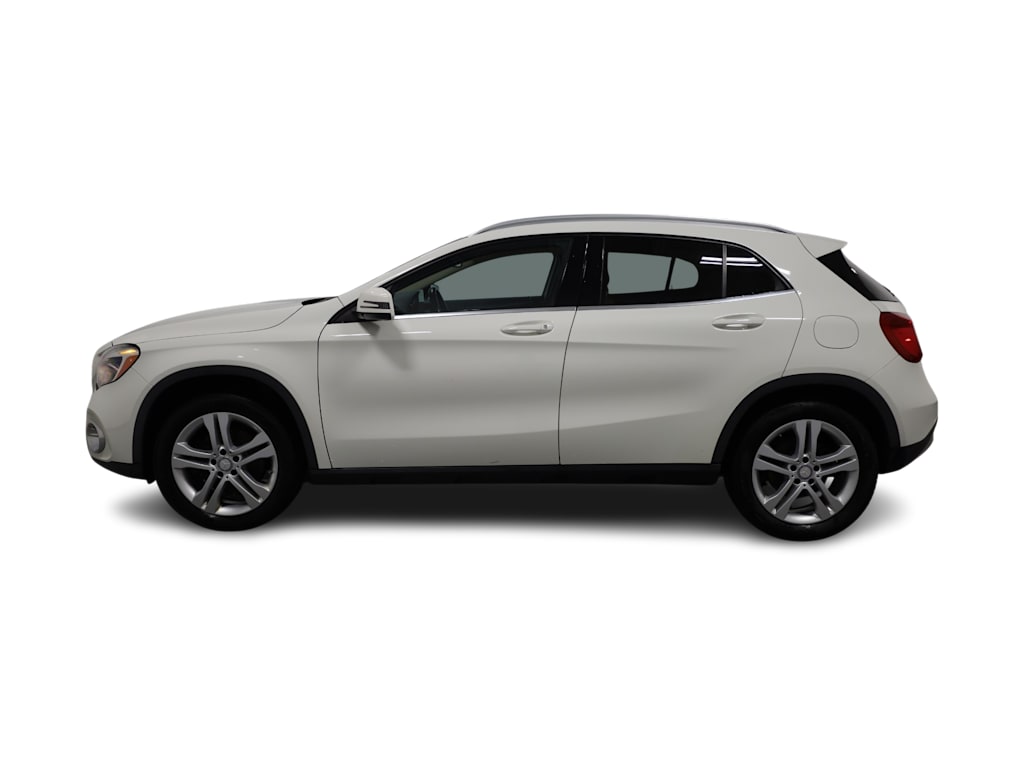 Thumbnail: 2018 Mercedes-Benz GLA - 3