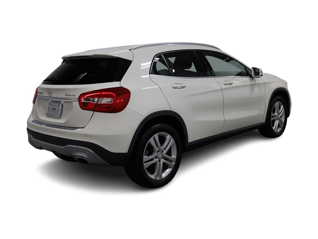 Thumbnail: 2018 Mercedes-Benz GLA - 20