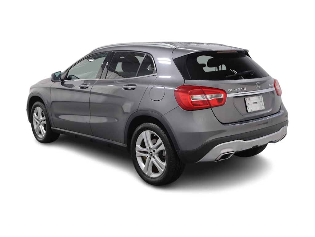 Thumbnail: 2018 Mercedes-Benz GLA - 4